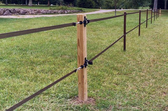 10 x 4'6'' TALL Electric fence posts Horse and Paddock 4' above ground 